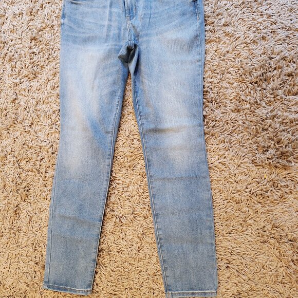 Old Navy Pop Icon Skinny Jeans - NWT - Picture 2 of 5